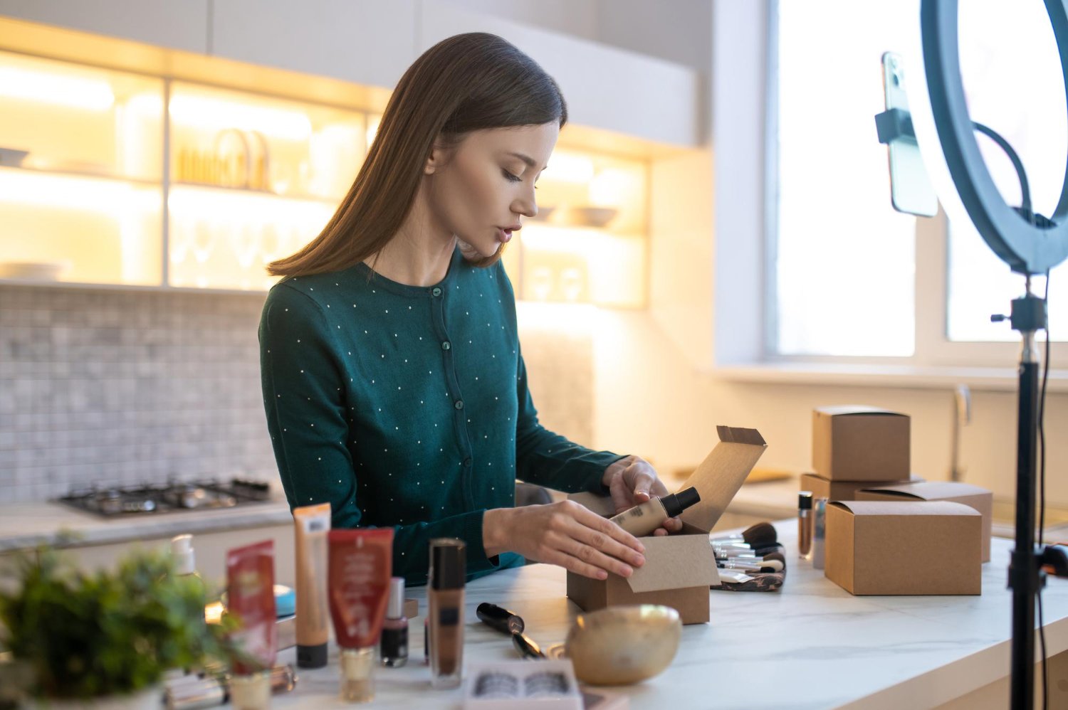 O impacto da automação via PDV na organização de promoções de cosméticos e kits de beleza